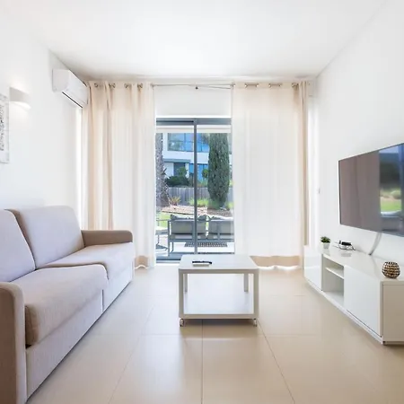 Apartamento #145 Cavalo Preto C103 Flat By Holidays Quarteira